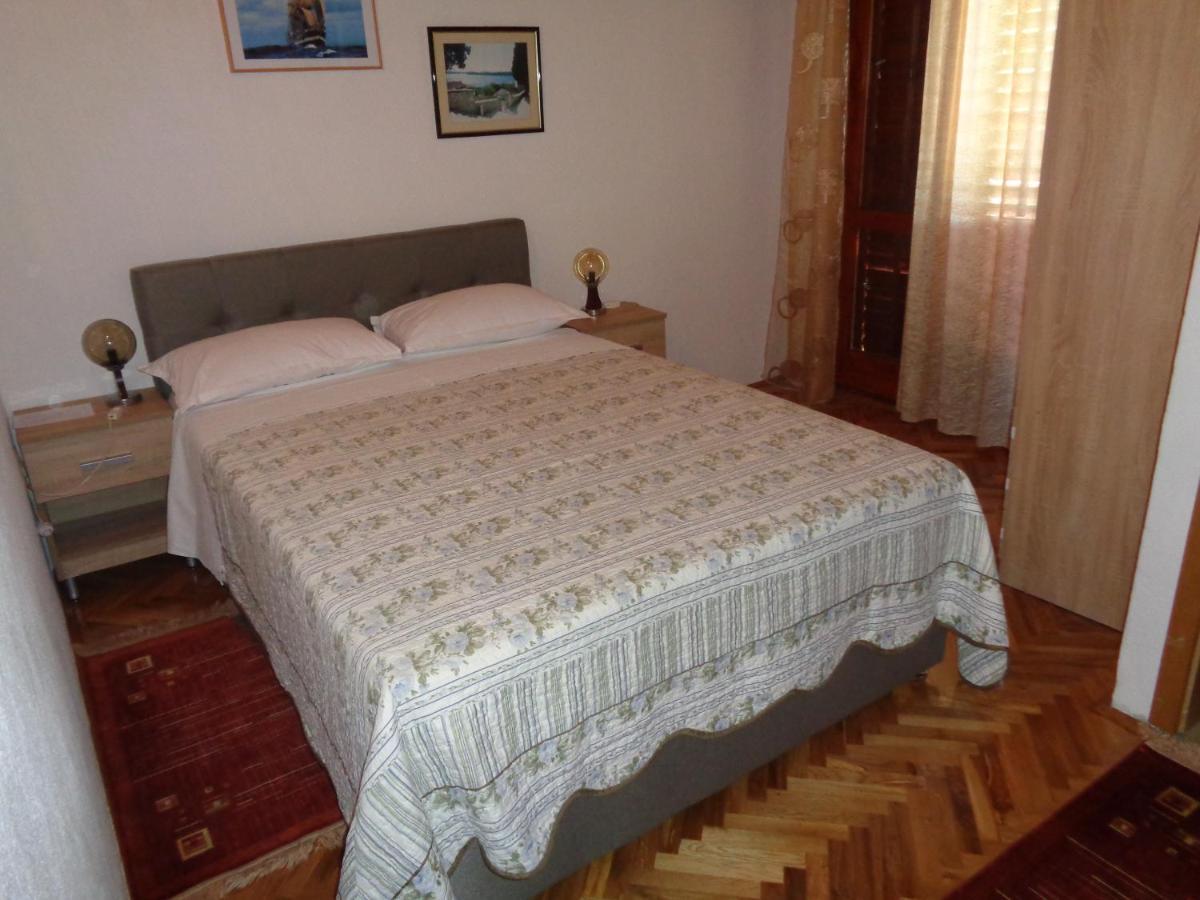 Hotel Pansion Danijela Rogoznica  Esterno foto