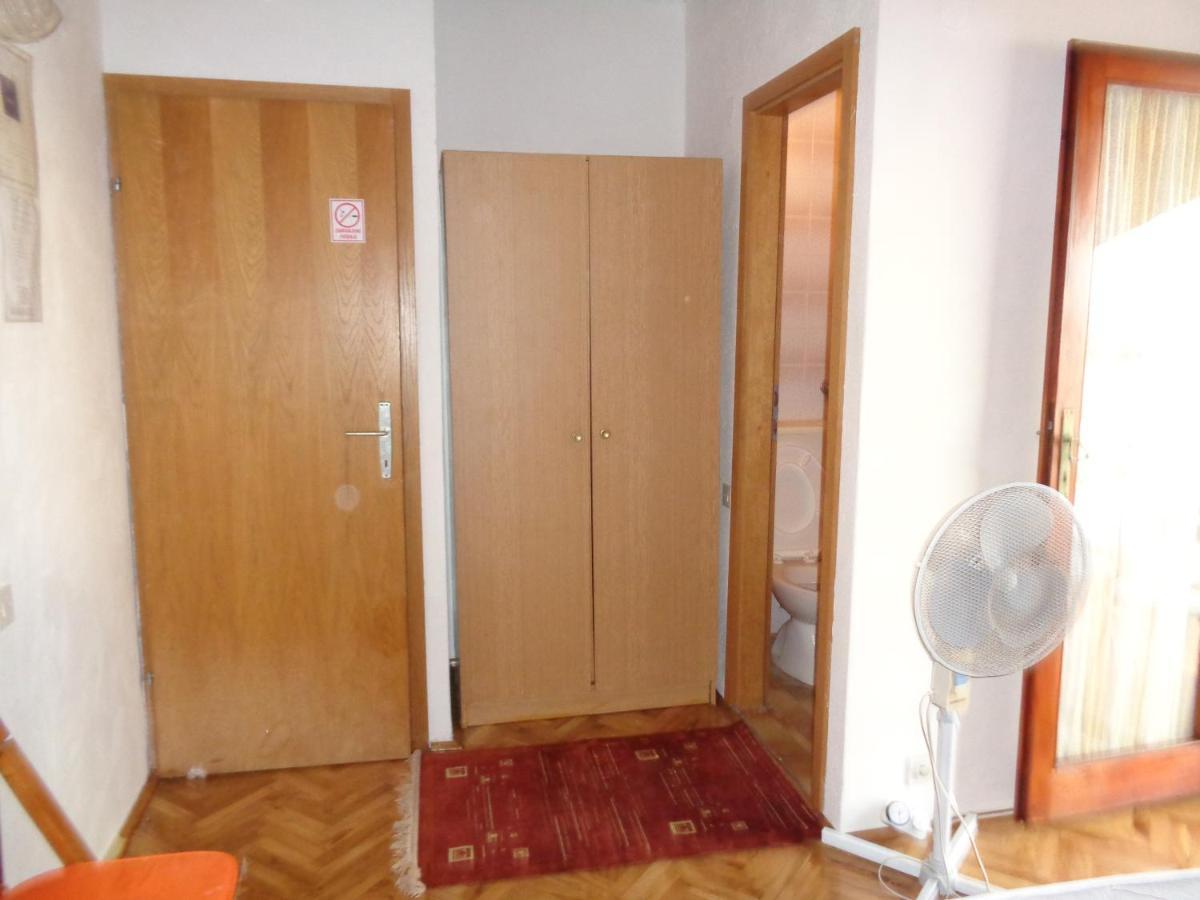 Hotel Pansion Danijela Rogoznica  Esterno foto
