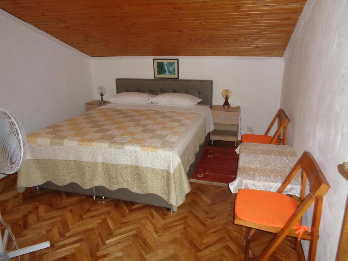 Hotel Pansion Danijela Rogoznica  Esterno foto